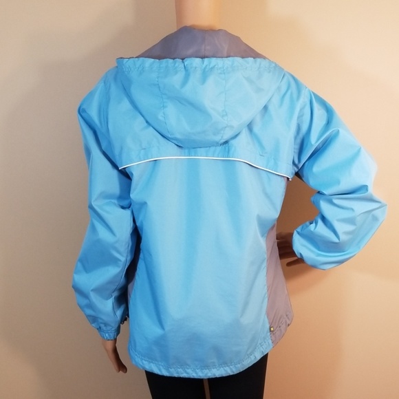 Reebok Light Blue Full Zip Windbreaker. Size M. - Picture 7 of 8
